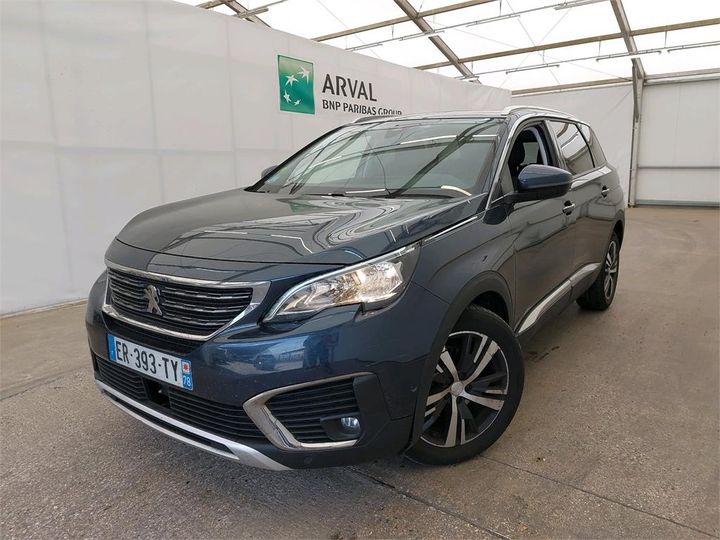 PEUGEOT 5008 2017 vf3mcbhzwhl066114