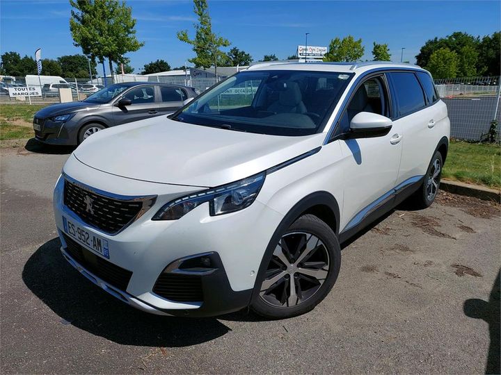 PEUGEOT 5008 2017 vf3mcbhzwhl066543