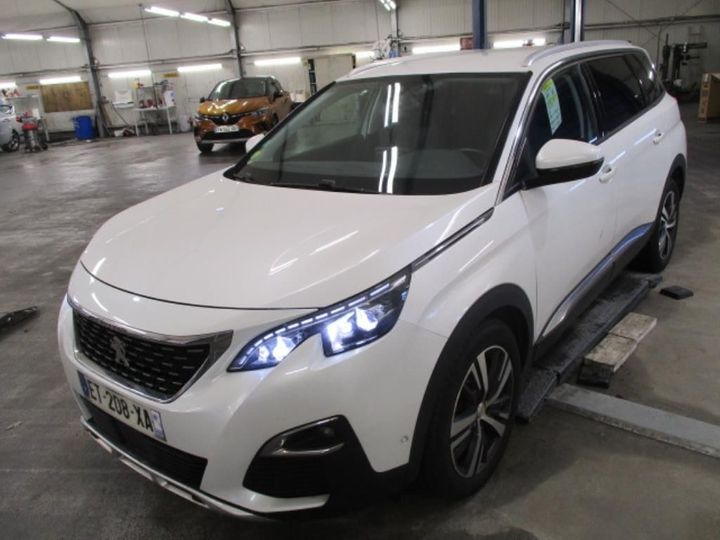 PEUGEOT 5008 7S 2018 vf3mcbhzwhl066545