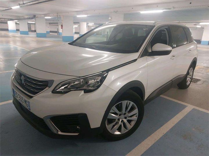 PEUGEOT 5008 2017 vf3mcbhzwhl068471