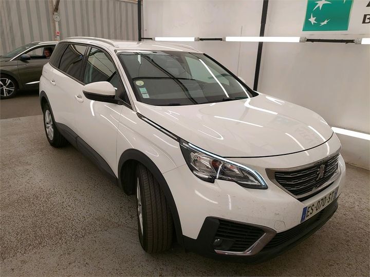 PEUGEOT 5008 2017 vf3mcbhzwhl077768