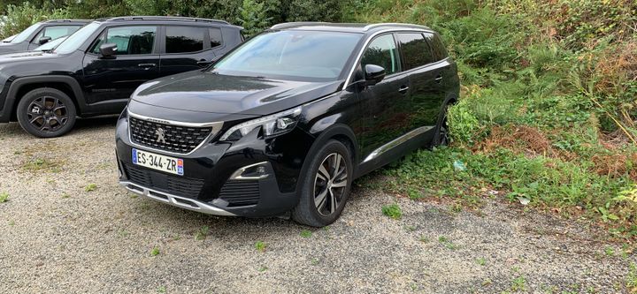 PEUGEOT 5008 2017 vf3mcbhzwhl081488