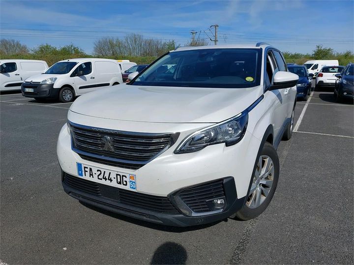 PEUGEOT 5008 2018 vf3mcyhzrjl051066