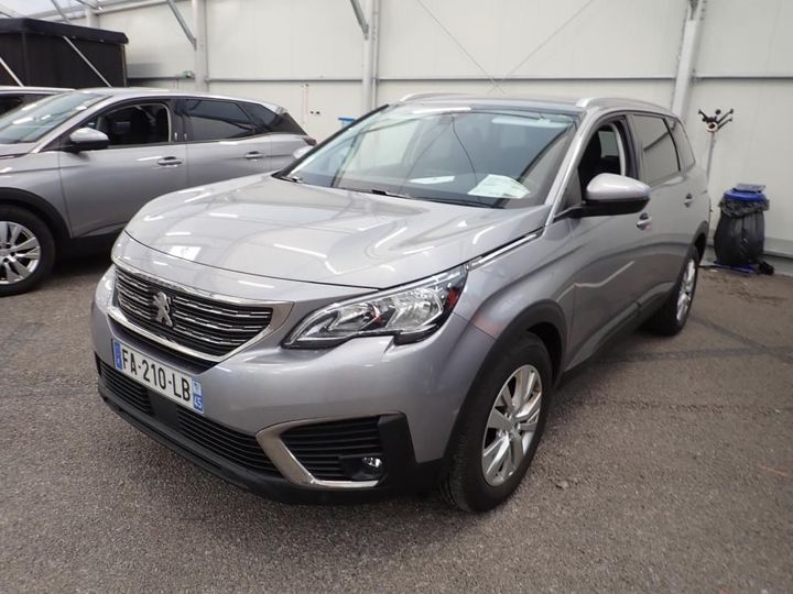 PEUGEOT 5008 7S 2018 vf3mcyhzrjl058208