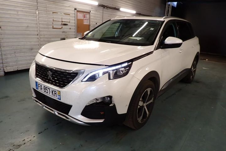 PEUGEOT 5008 2018 vf3mcyhzrjl062371