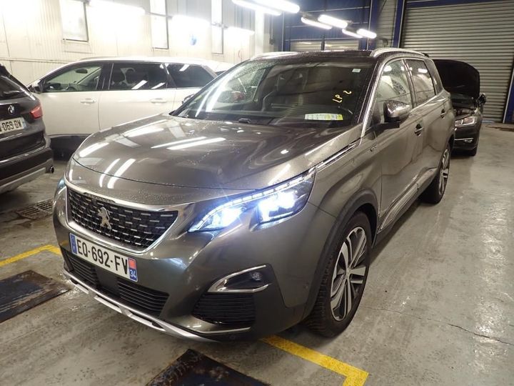 PEUGEOT 5008 7S 2017 vf3mjahwwhl003669