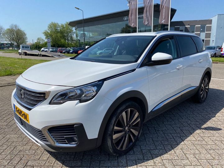 PEUGEOT 5008 2019 vf3mrhnsuks339856