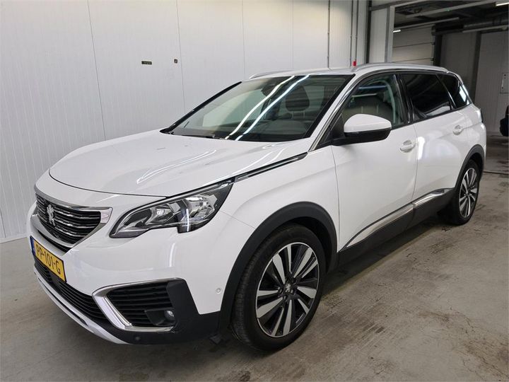 PEUGEOT 5008 2017 vf3mrhnyhhl036607