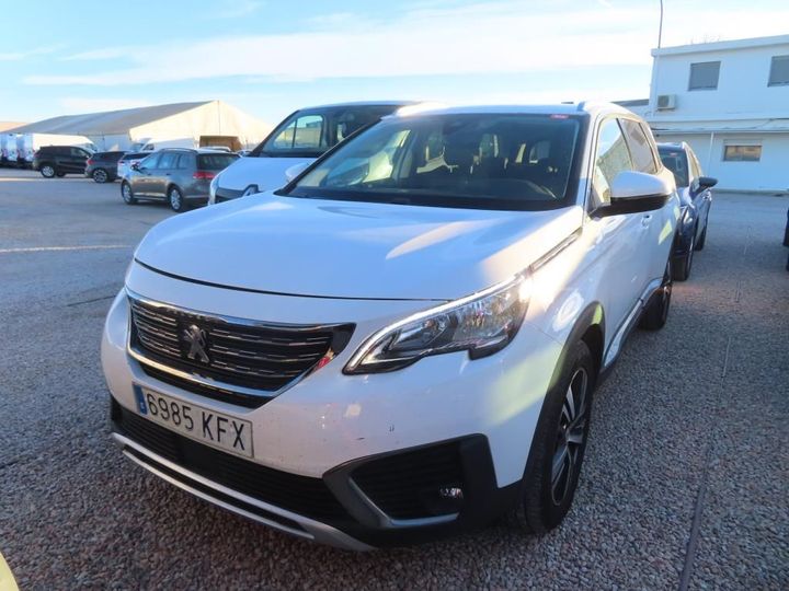 PEUGEOT 5008 2017 vf3mrhnyhhl074854