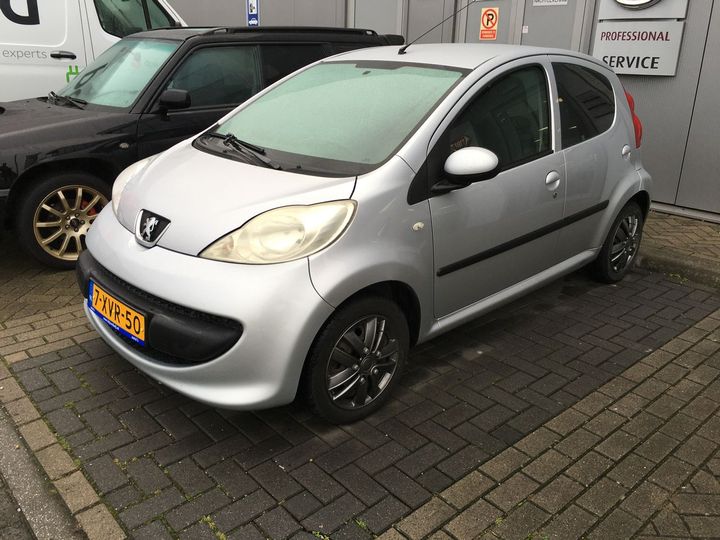 PEUGEOT 107 2006 vf3pncfac88049502