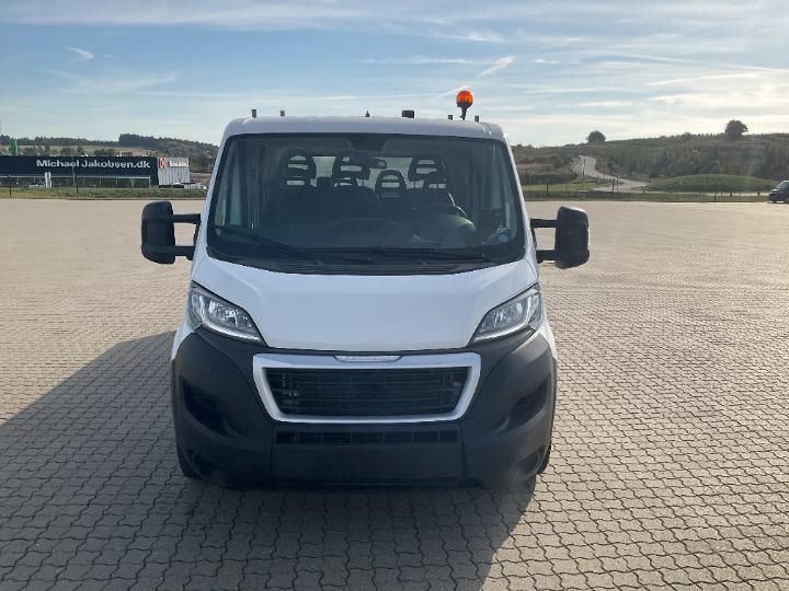 PEUGEOT BOXER FLATBED DOUBLE CAB 2018 vf3yd3mhu12j30500