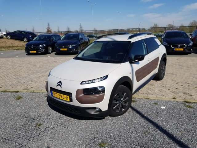 CITROEN C4 2017 vf70bbhybge578510