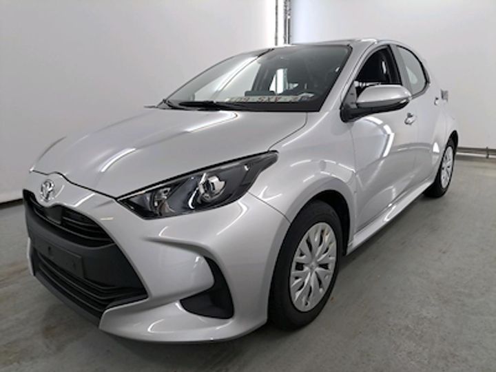 TOYOTA YARIS 2021 vnkkaac380a013727