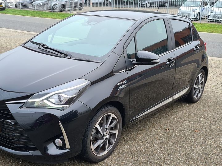 TOYOTA YARIS 2017 vnkkd3d300a323078