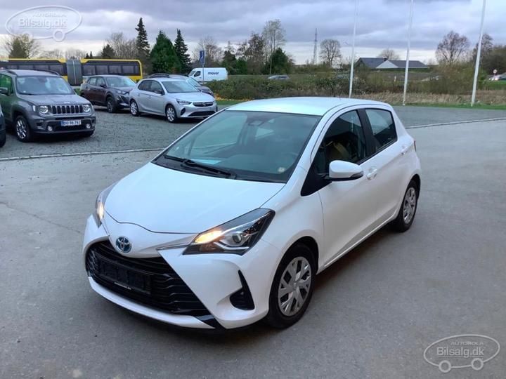 TOYOTA YARIS VAN 2018 vnkkd3d310a509048