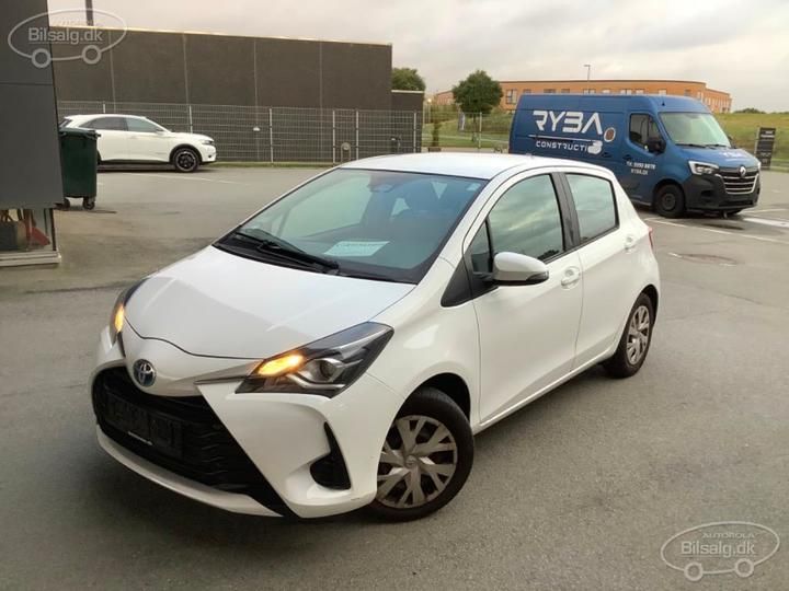 TOYOTA YARIS VAN 2018 vnkkd3d320a470499