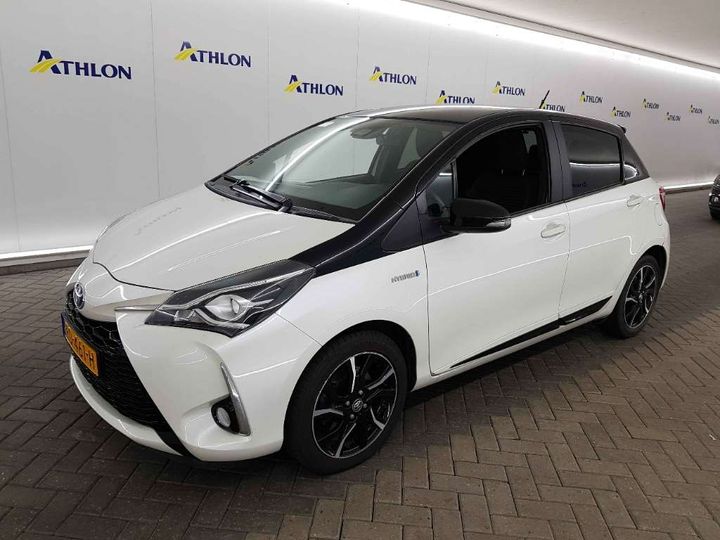 TOYOTA YARIS 2017 vnkkd3d350a363513