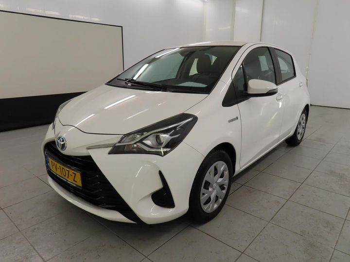 TOYOTA YARIS 2017 vnkkd3d350a384006