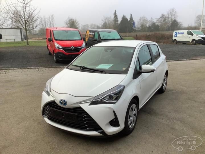 TOYOTA YARIS VAN 2018 vnkkd3d350a413245