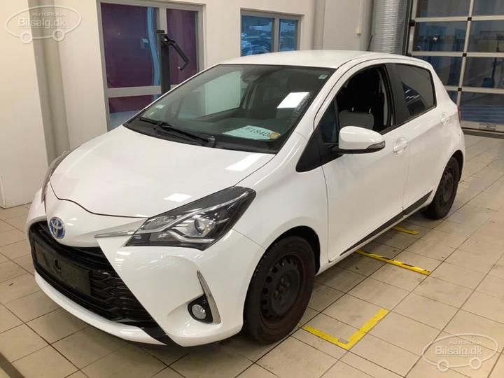 TOYOTA YARIS VAN 2018 vnkkd3d350a528380