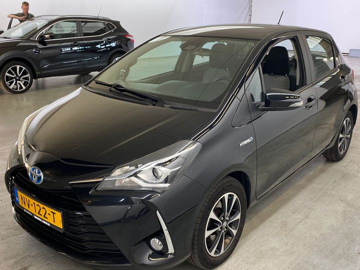 TOYOTA YARIS 2017 vnkkd3d360a335624