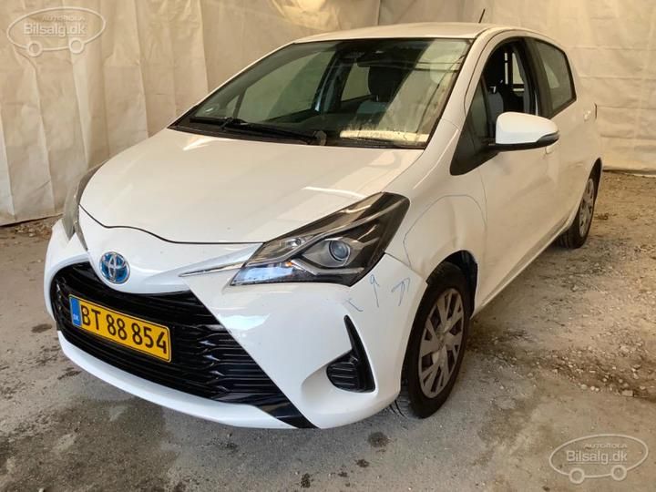 TOYOTA YARIS VAN 2018 vnkkd3d370a422979