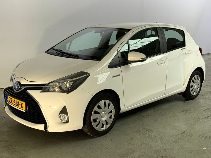 TOYOTA YARIS 2017 vnkkd3d390a321068