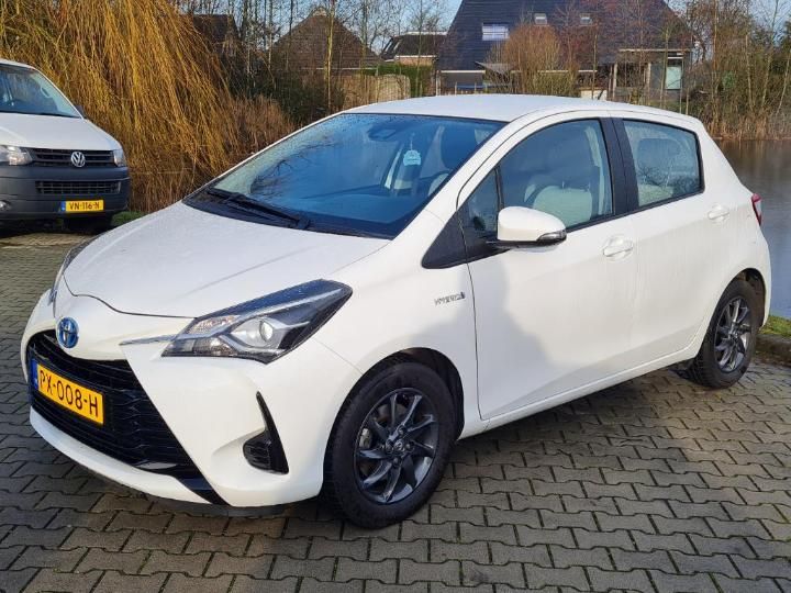 TOYOTA YARIS 2017 vnkkd3d3x0a384258