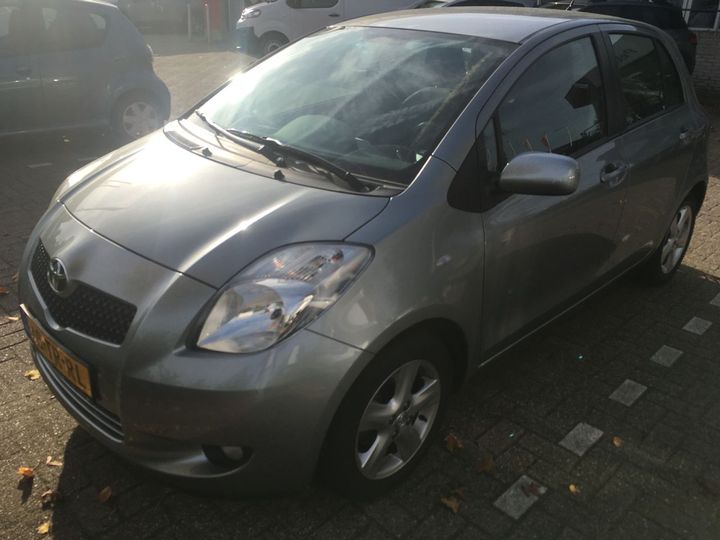 TOYOTA YARIS 2007 vnkkl96330a137747