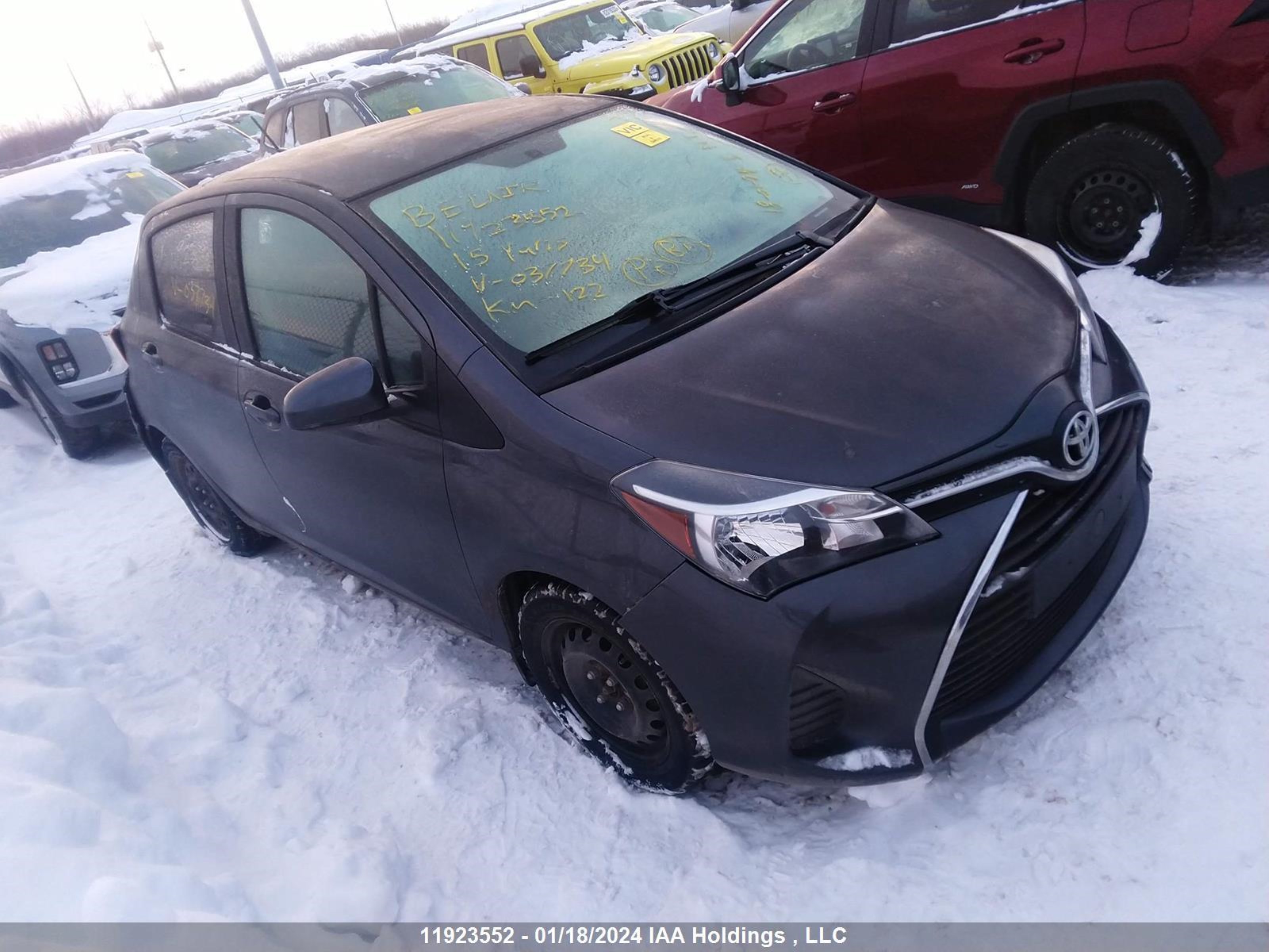 TOYOTA YARIS 2015 vnkktud30fa037734