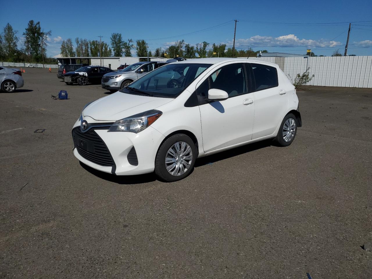 TOYOTA YARIS 2017 vnkktud30ha076018