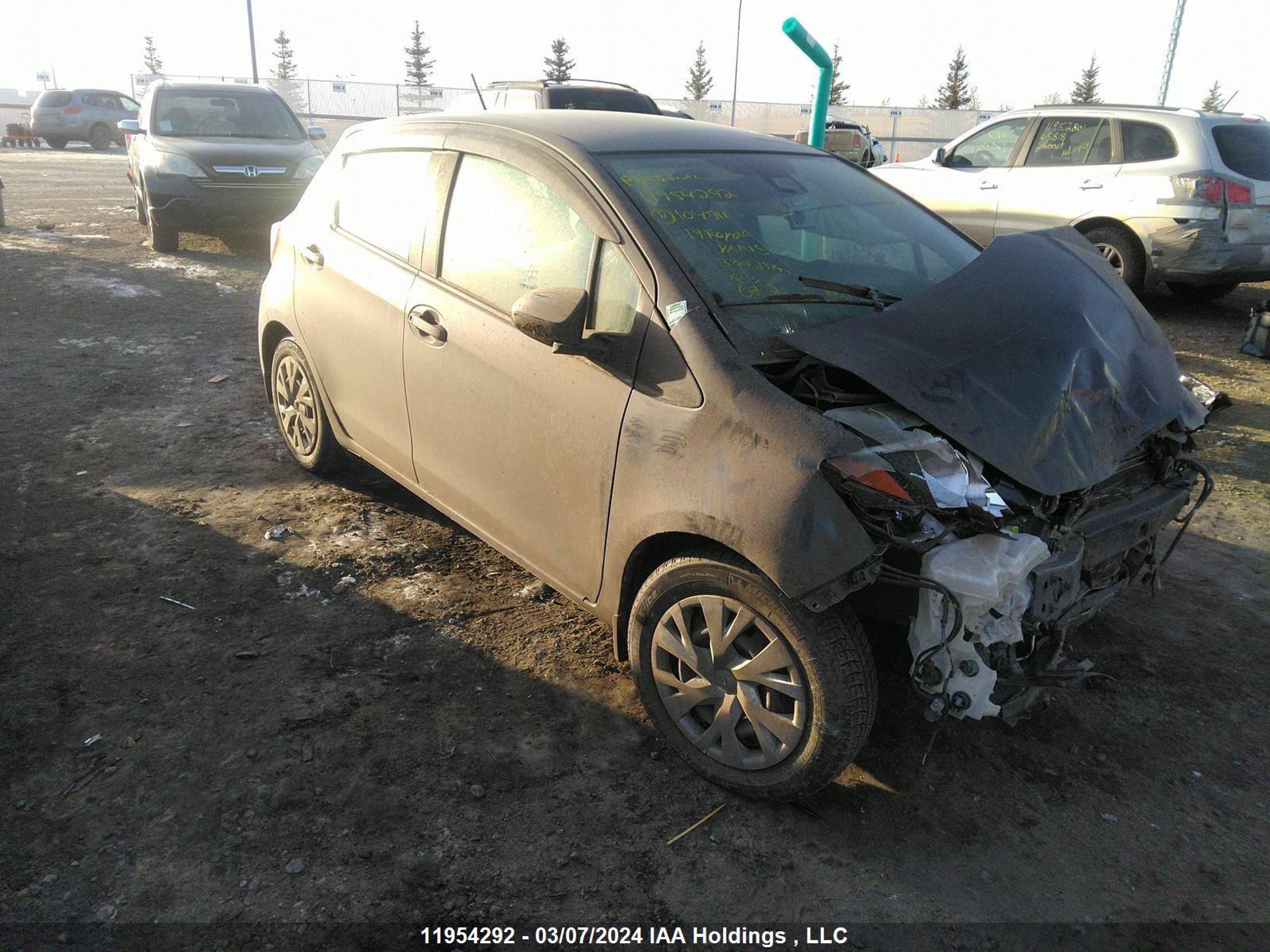 TOYOTA YARIS 2019 vnkktud30ka104911