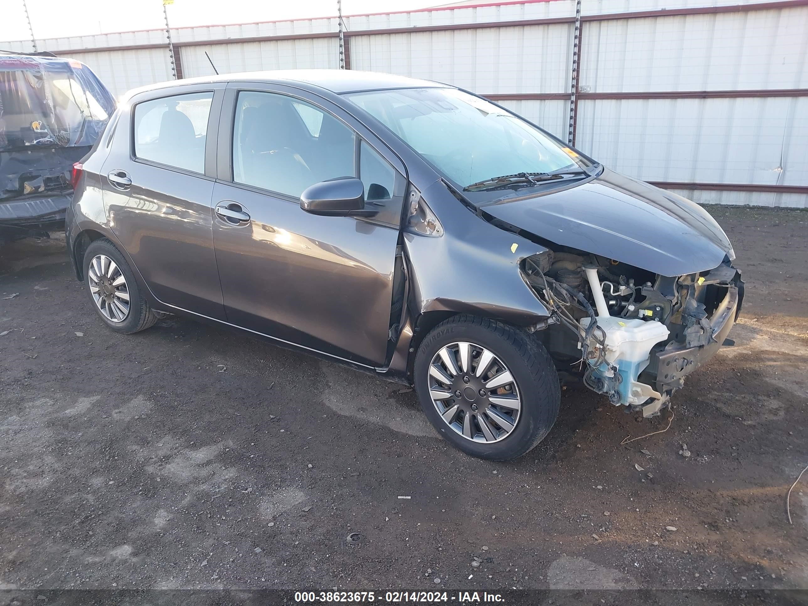 TOYOTA YARIS 2017 vnkktud31ha080076