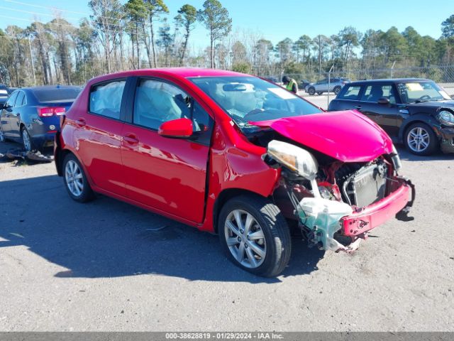 TOYOTA YARIS 2016 vnkktud32ga059736