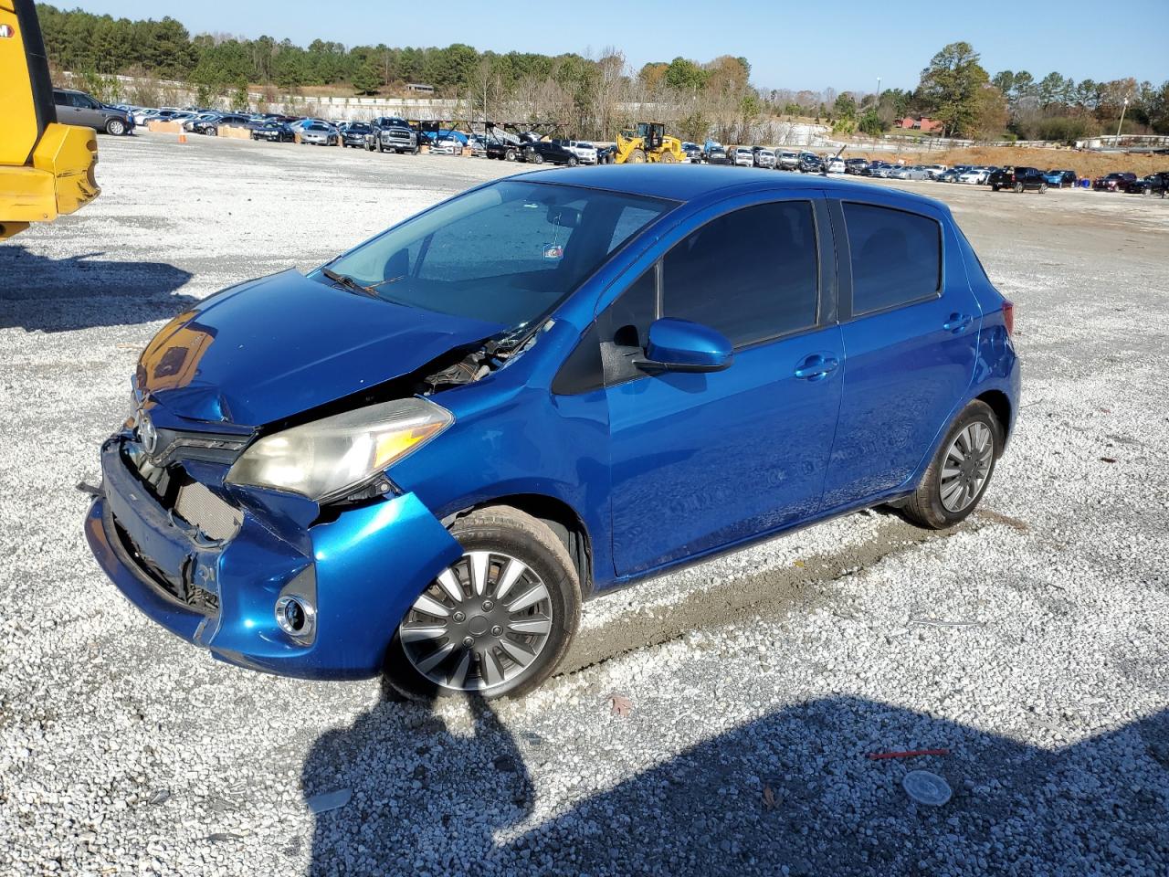 TOYOTA YARIS 2015 vnkktud33fa039655