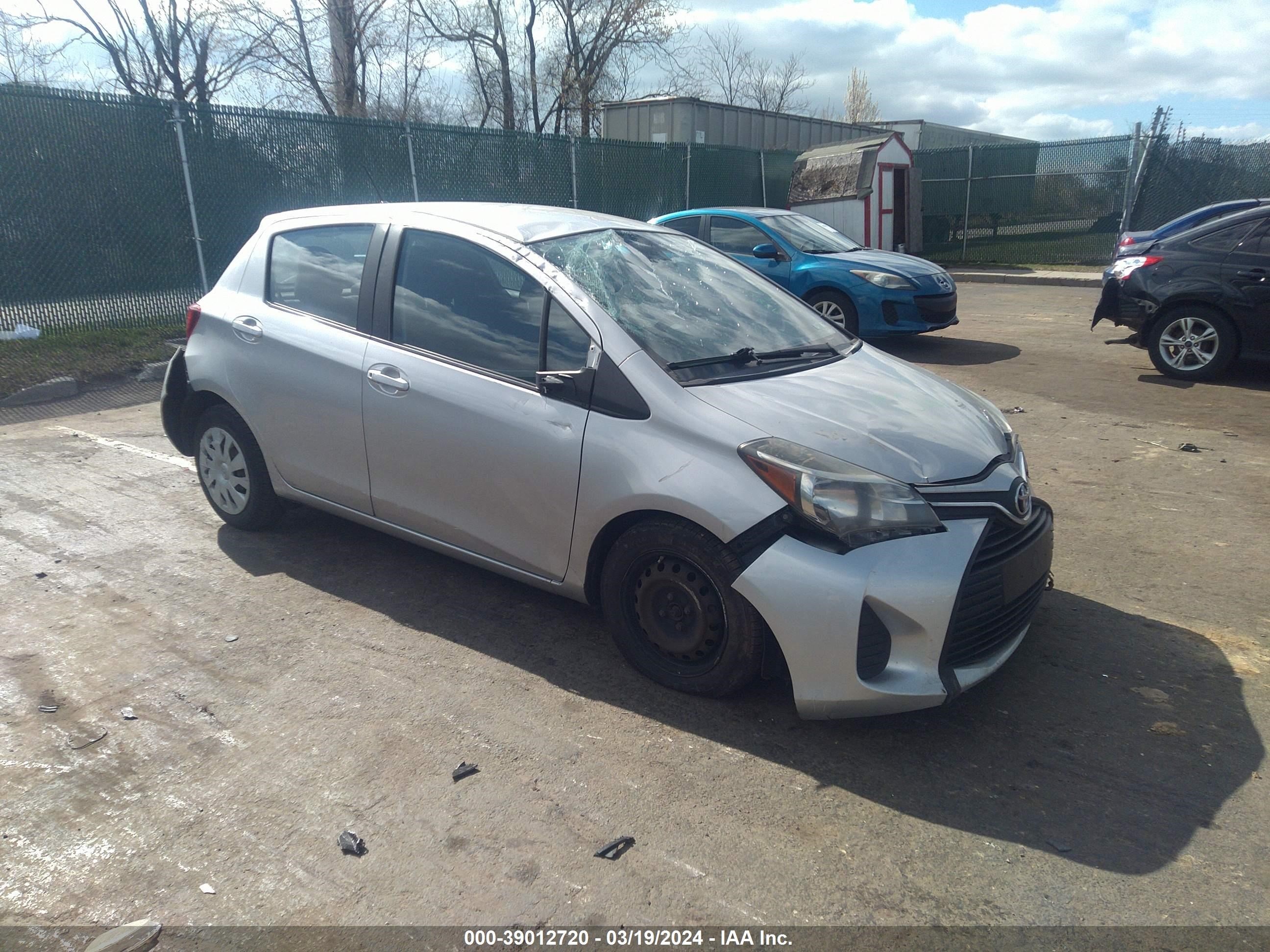 TOYOTA YARIS 2017 vnkktud34ha079181