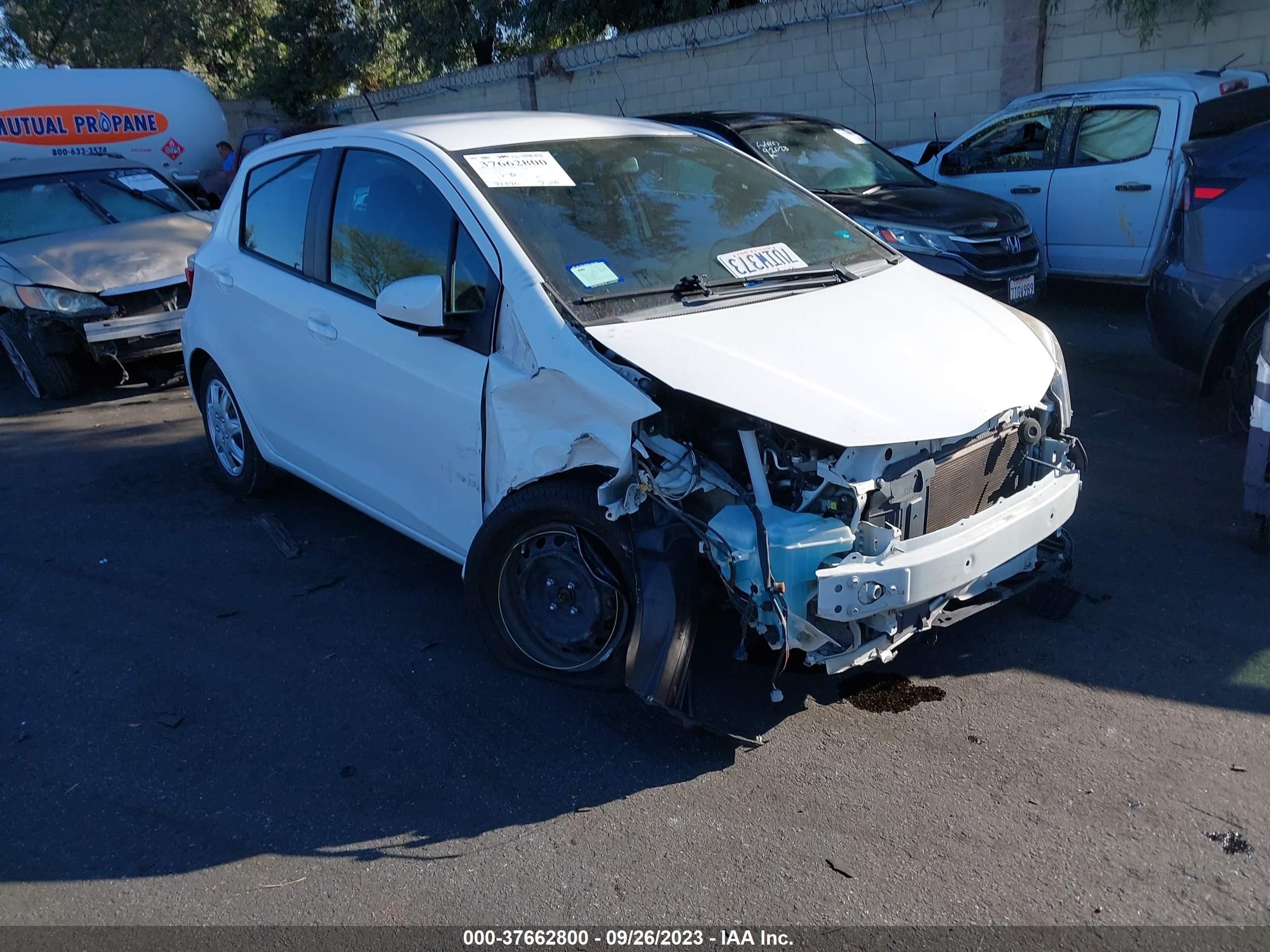 TOYOTA YARIS 2014 vnkktud37ea012134