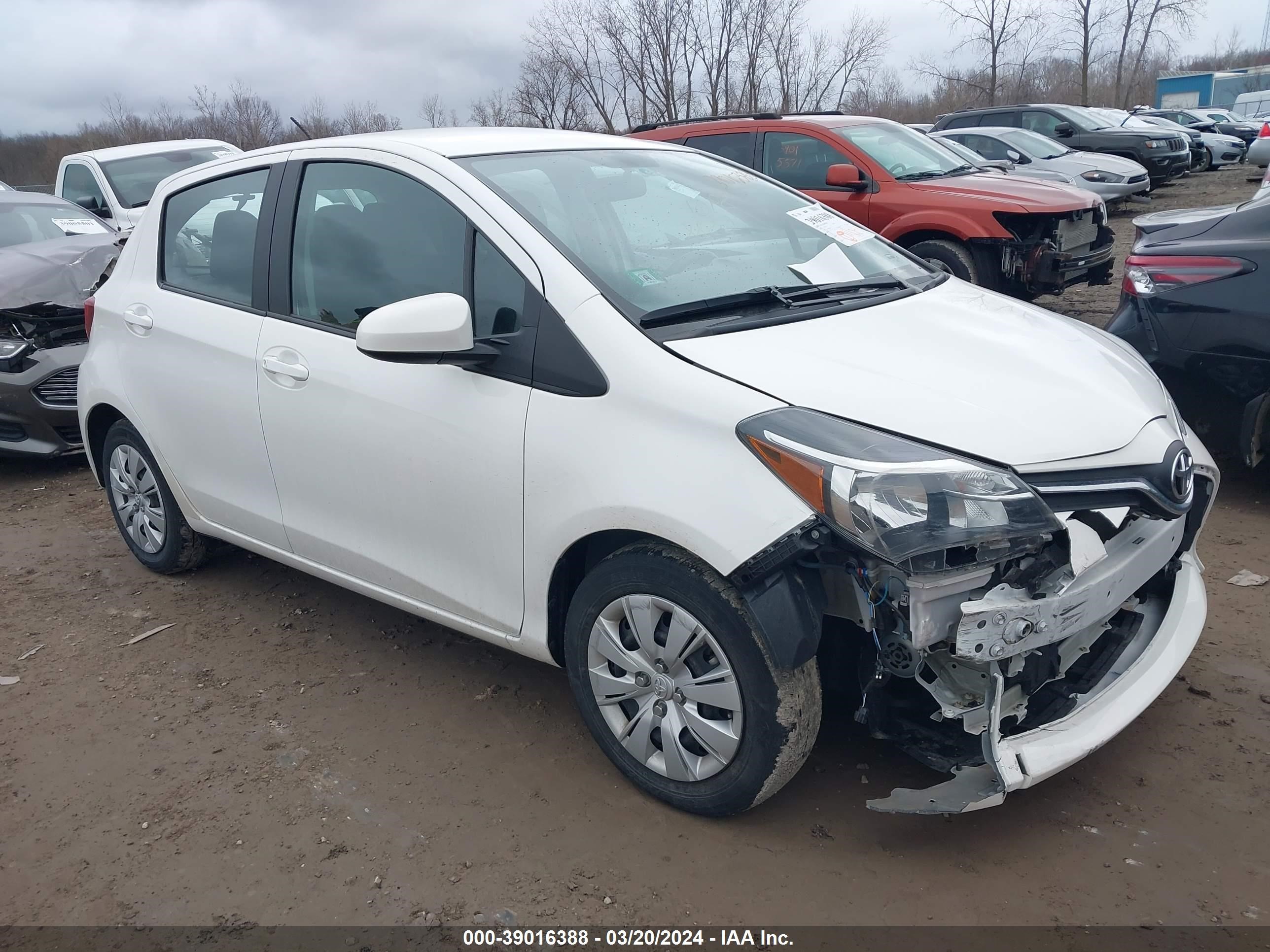 TOYOTA YARIS 2015 vnkktud39fa040468