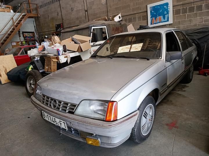 OPEL RECORD SALOON 1983 volo0001701207050