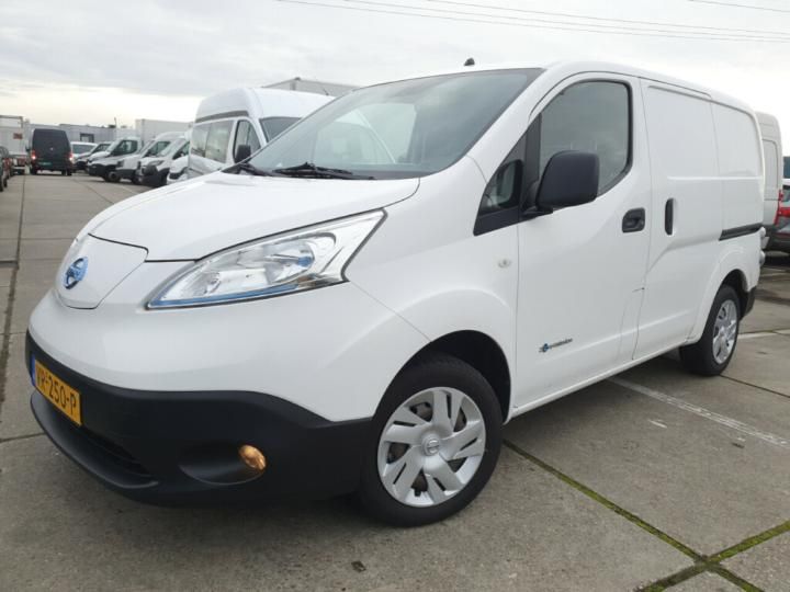 NISSAN E-NV200 2015 vskyaame0u0509828