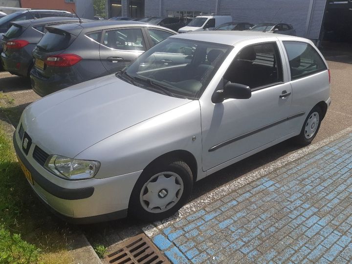 SEAT IBIZA 2001 vsszzz6kz1r151747