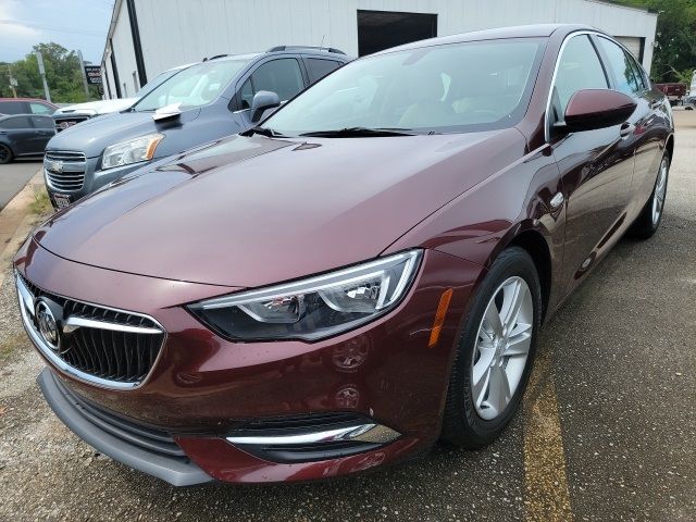 BUICK REGAL SPORTBACK 2018 w04gl6sx8j1158093