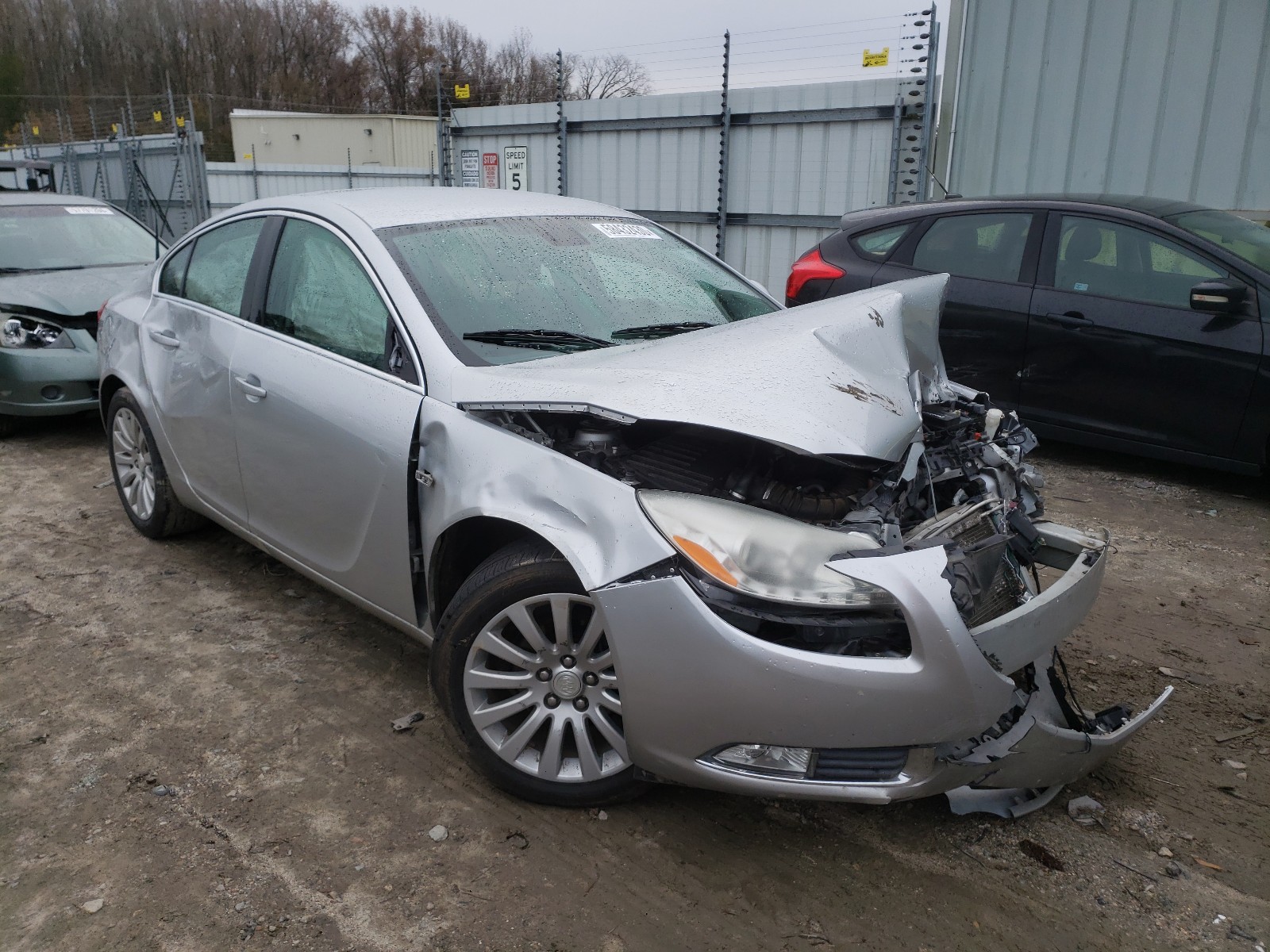 BUICK REGAL CXL 2011 w04gn5ecxb1103708