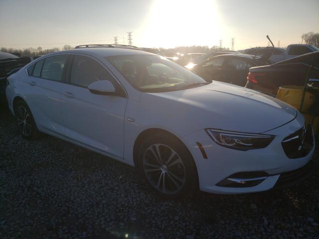 BUICK REGAL ESSE 2019 w04gp6sx4k1003238