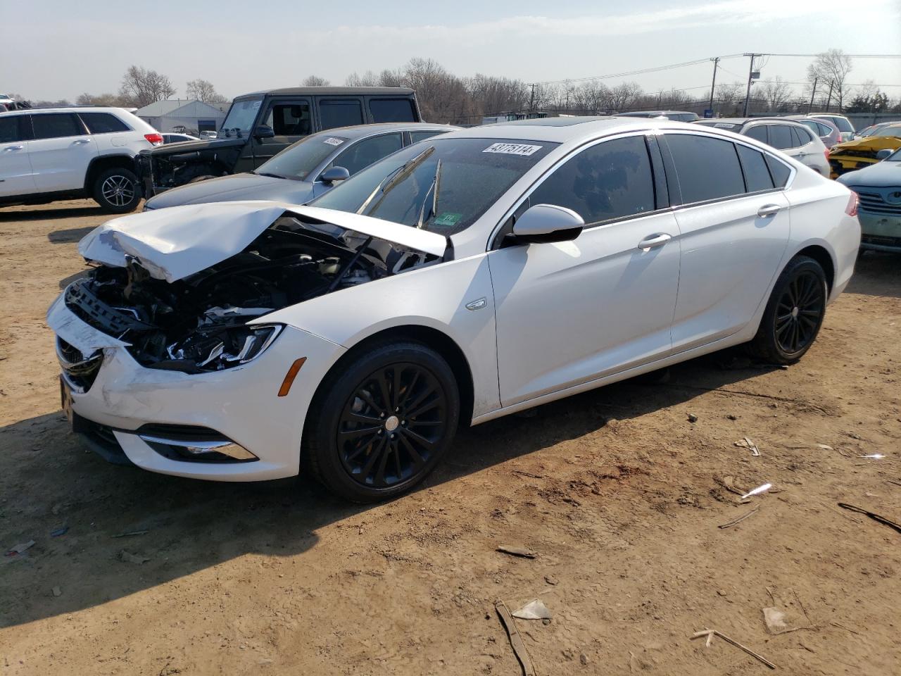 BUICK REGAL 2018 w04gr6sxxj1124090