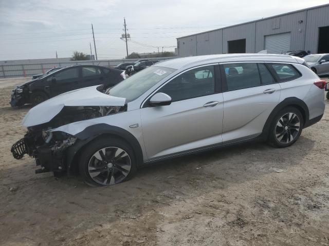 BUICK REGAL TOUR 2018 w04gu8sxxj1166298