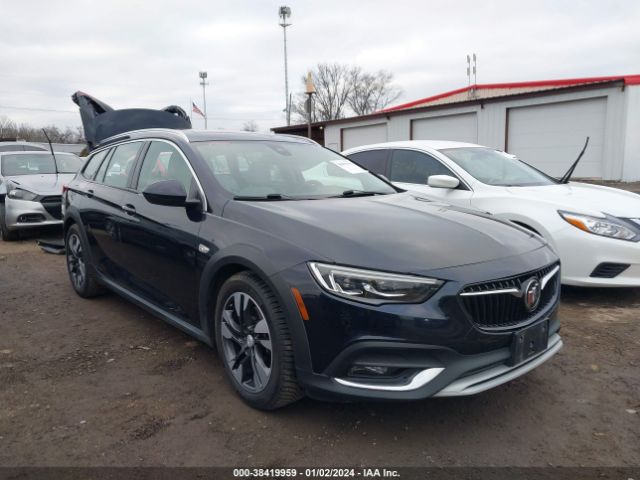 BUICK REGAL TOURX 2018 w04gv8sx3j1178466