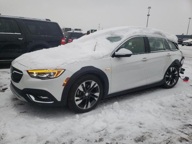 BUICK REGAL TOUR 2018 w04gv8sx4j1145489