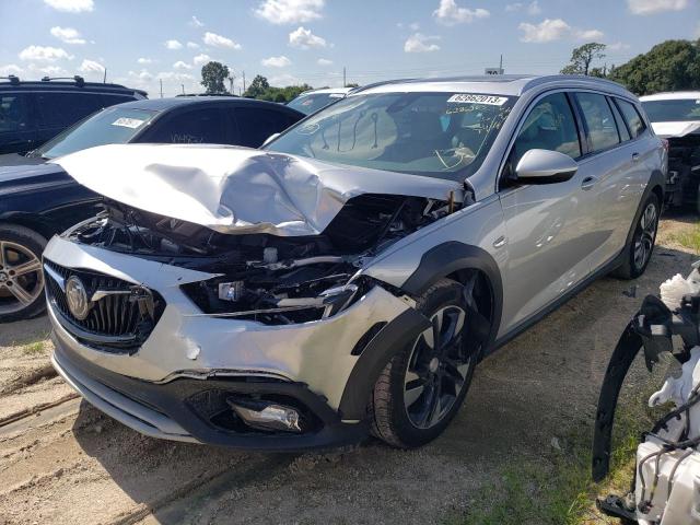 BUICK REGAL TOUR 2018 w04gv8sx5j1122593