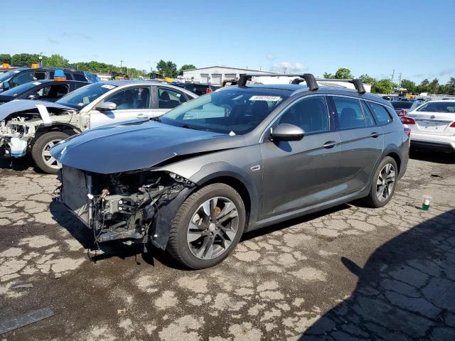 BUICK REGAL TOUR 2018 w04gv8sx7j1138973